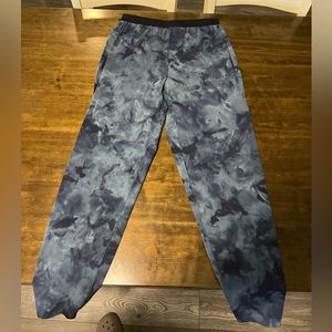 Lululemon Men’s Joggers